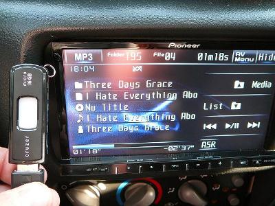 Pioneer AVH41000-DVD receiver using USB